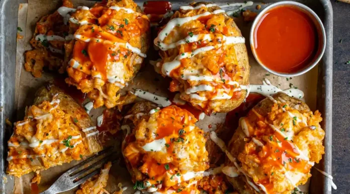 Buffalo Chicken Stuffed Potatoes Buffalo Chicken Stuffed Potatoes