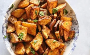 Deep Roasted Paprika Potatoes Deep Roasted Paprika Potatoes