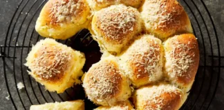 Garlic Butter Potato Rolls Garlic Butter Potato Rolls