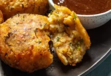 Crispy Aloo Tikki Indian Aloo Tikki