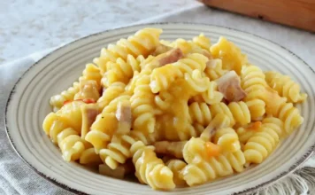 Pasta With Potatoes And Bacon Pasta With Potatoes And Bacon